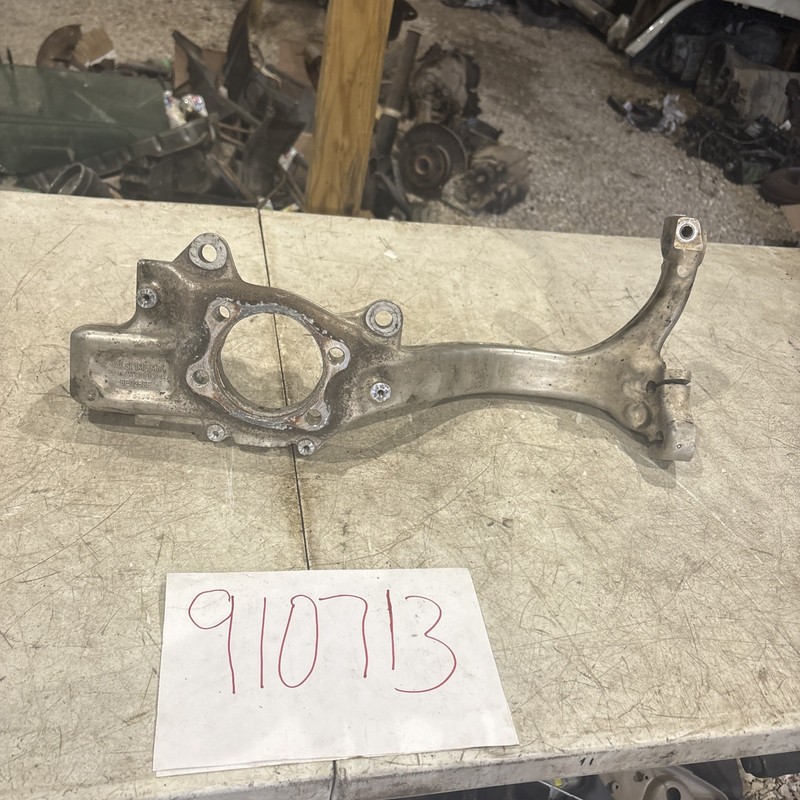 2003-2004 AUDI S4 A4 AS4 B6 SPINDLE KNUCKLE FRONT RIGHT OEM 8E0258F