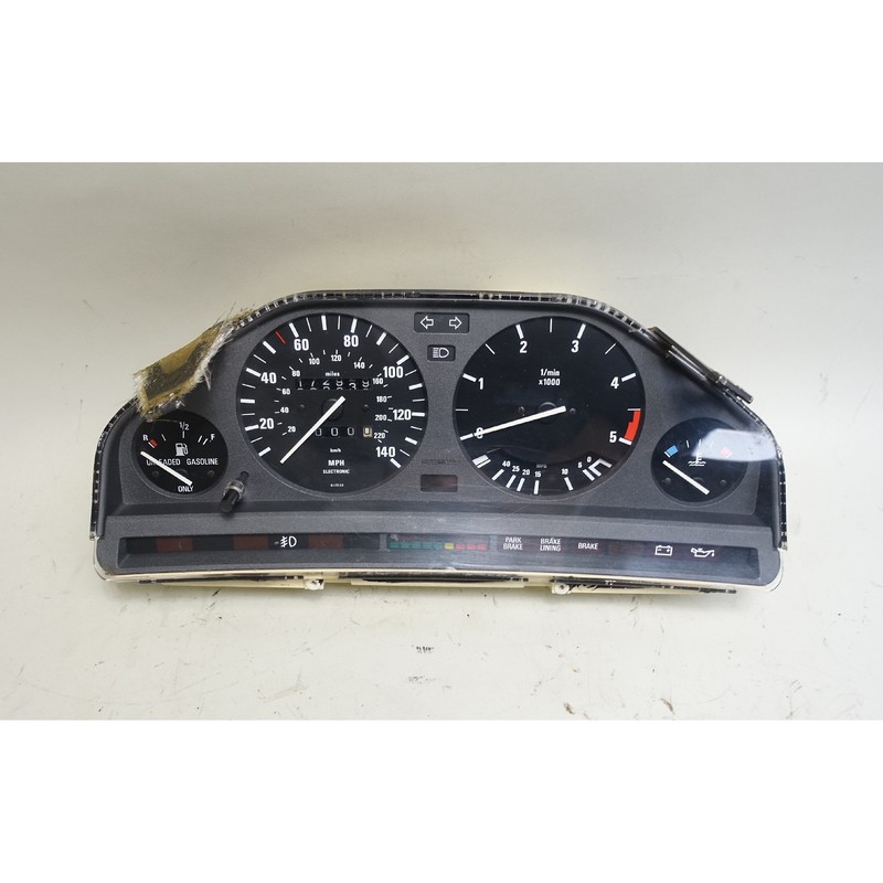 DAMAGED 84-86 BMW E30 318i 325e Instrument Gauge Cluster Panel Speedo Tach OEM