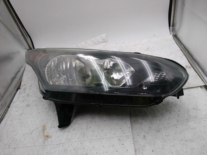 2017 Ford Transit Connect Right Headlight Assembly White OEM 420540 103K Miles