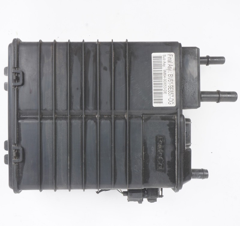 2012 - 2018 Ford Focus Fuel Vapor Evaporator Emission Canister BV61-9E857-DG OEM