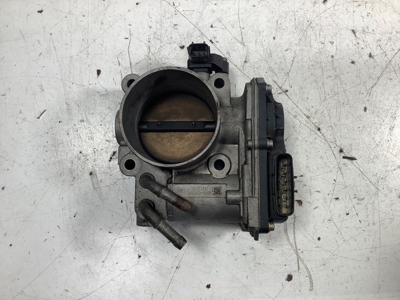 09-015 Honda Pilot Throttle Body 16400-RN0-A01 OEM