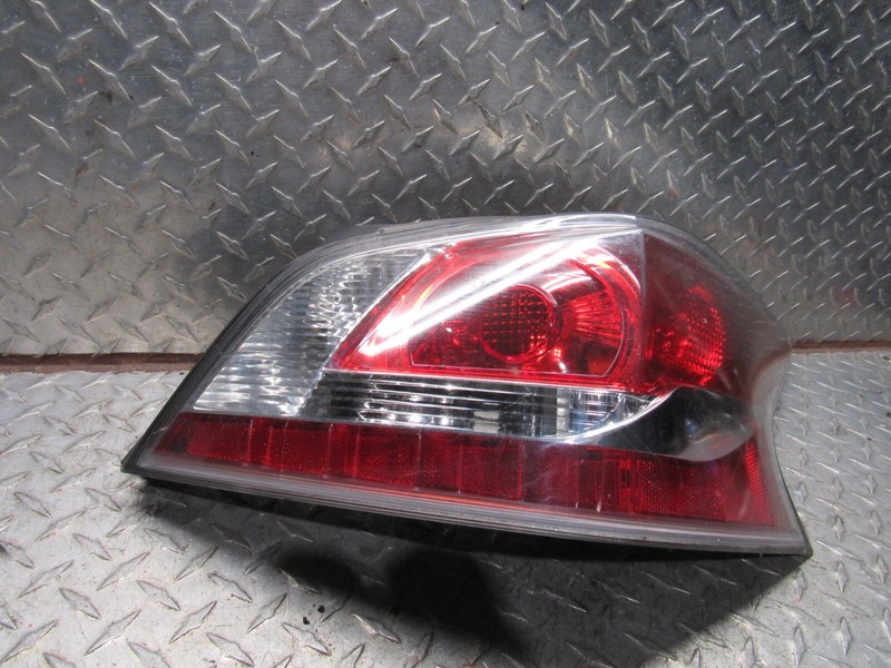 14 15 NISSAN ALTIMARIGHT PASSENGER QUARTER PANEL MOUNTED