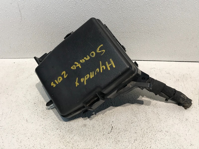 11-14 Hyundai Sonata Fusebox Fuse Box Relay Module OEM
