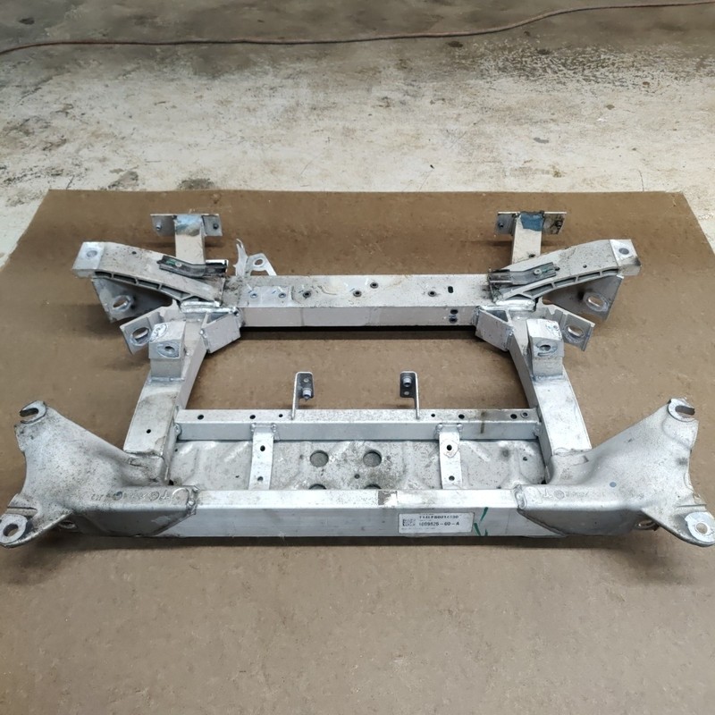2014 Front Subframe Cradle Crossmember OEM 1009825-00-A Tesla Model S N-25145