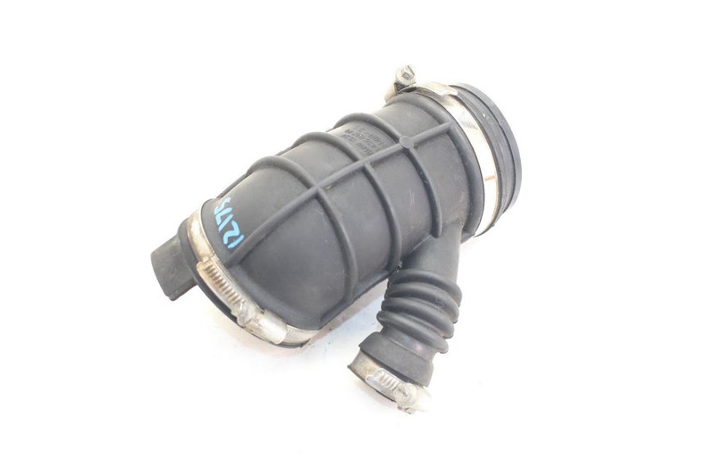 01-02 BMW Z3 Roadster 2.5L Throttle Body Air Intake Boot 13541435627