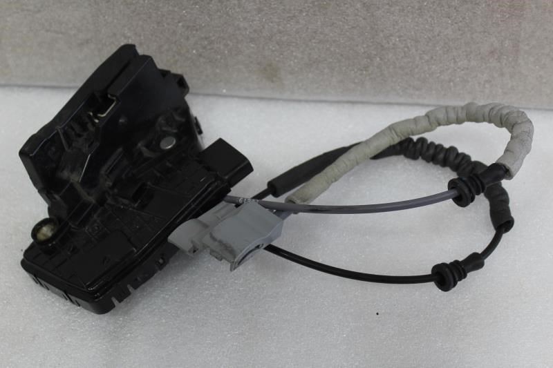 2017 2018 2019 2020 HYUNDAI ELANTRA LEFT FRONT DOOR LATCH LOCK ACTUATOR SEDAN
