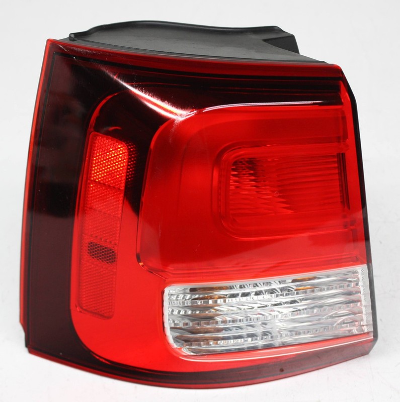 OEM Left Driver Side Halogen Tail Lamp For KIA Sorento 92401-1U500