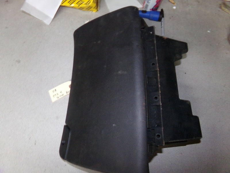 2008 Cadillac CTS Glove Box 25918399 *FREE SHIPPING*