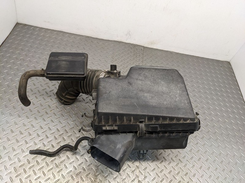 Air Cleaner Coupe 2.5L 4 Cylinder Fits 07-13 ALTIMA 1154437