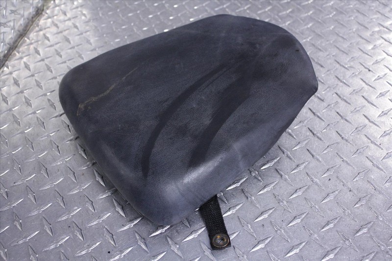 2009 HYOSUNG GT 250 R REAR PASSENGER SEAT OEM GT250 09