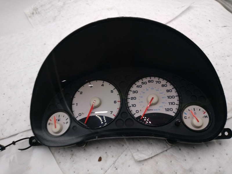 2002 Jeep Liberty Speedometer Gauge OEM Blue 89K Miles NJ25-26633-673697