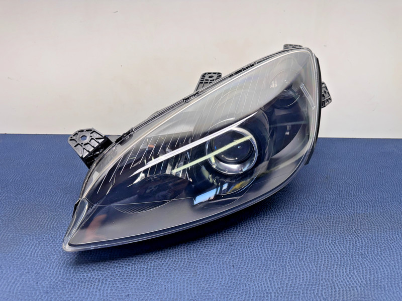 07–10 Saturn Sky Front Drivers Left Side Halogen Headlight Assembly OEM 69K Mile