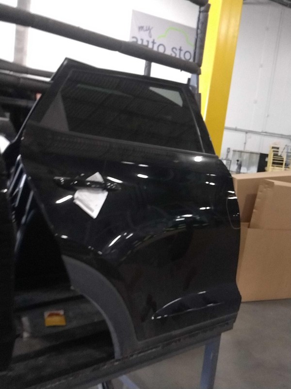 2018 Hyundai Tucson Rear Right Door Black 604194 Used 111k Miles