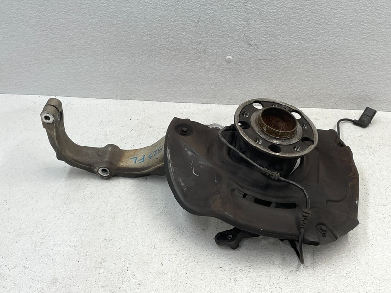 14 15 16 17 Mercedes S550 Front Left Driver Spindle Knuckle Hub RWD 1523 OEM