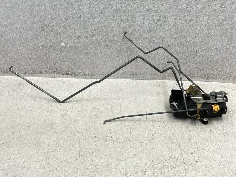 2003-2007 Hummer H2 Front Right Passenger Door Lock Latch Actuator 1630 OEM