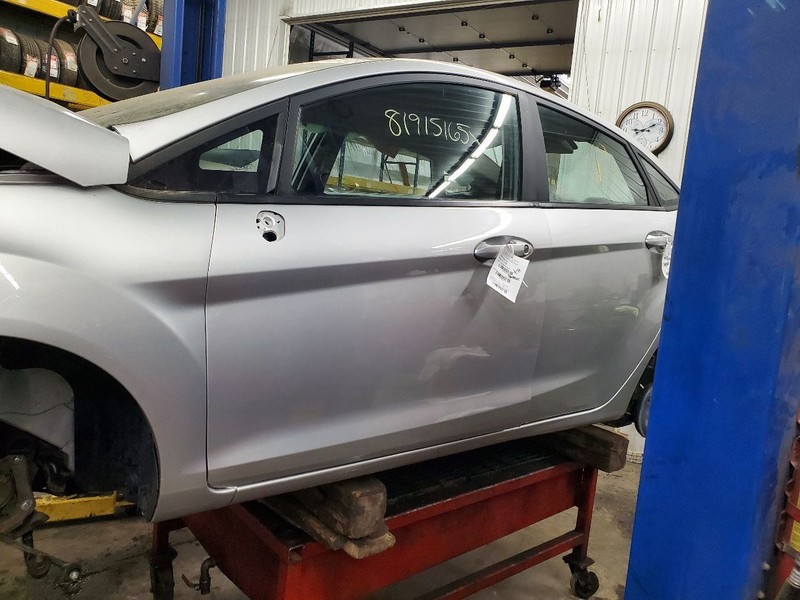 Driver Front Door Power Window Fits 11-19 FIESTA 305425