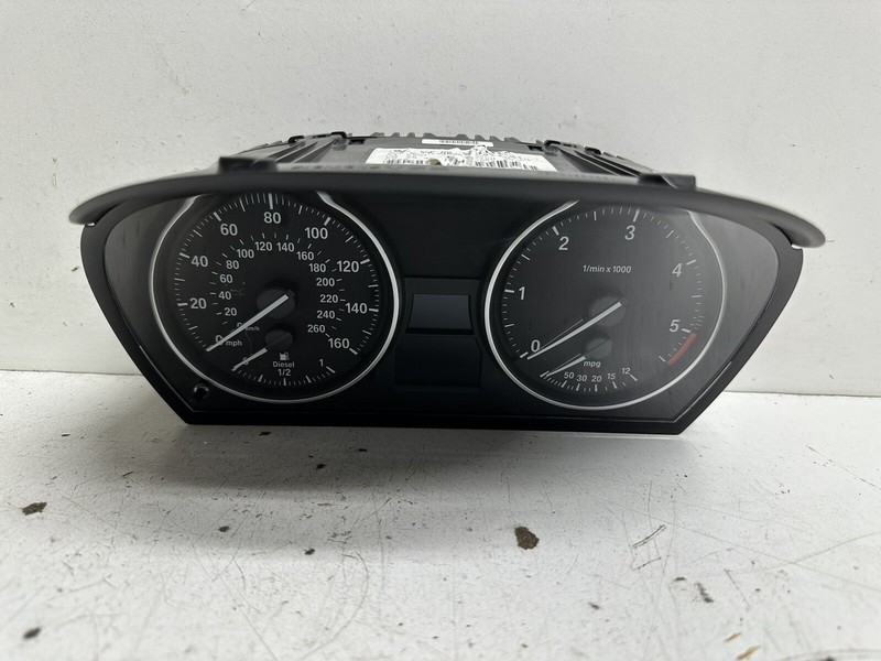 2009-2011 BMW 335D SDN cluster speedometer tach gauges instrument panel oem