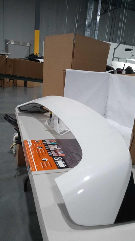 2019 Hyundai Tucson OEM White Rear Spoiler 87210D3000, 13000 Miles
