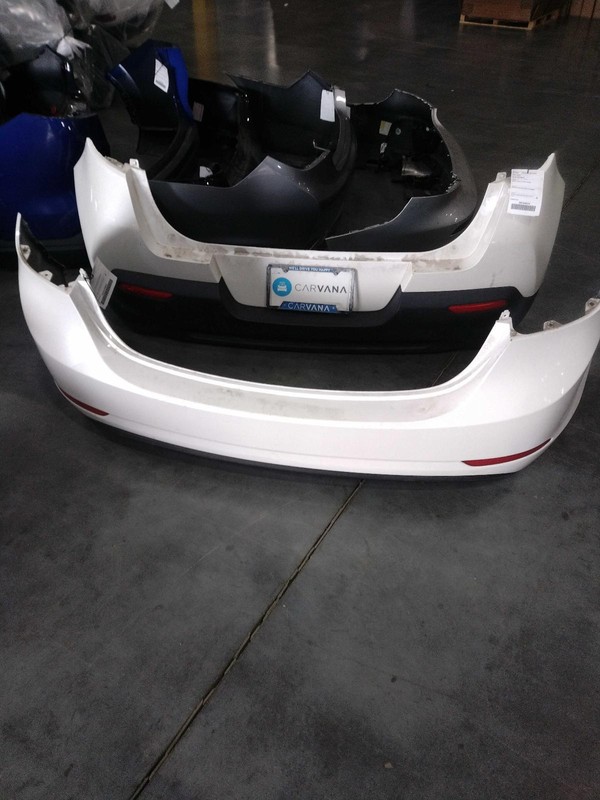 2015 Hyundai Elantra OEM White Bumper Assembly - Used, 145K Miles, Warranty
