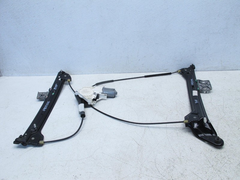 10-17 AUDI 8T A5 S5 RS5 CONVERTIBLE FRONT RIGHT POWER WINDOW REGULATOR MOTOR 090