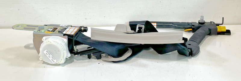 22 - 26 HONDA CIVIC FRONT RIGHT SIDE SEAT BELT RETRACTOR W/ TENSIONER # 102440