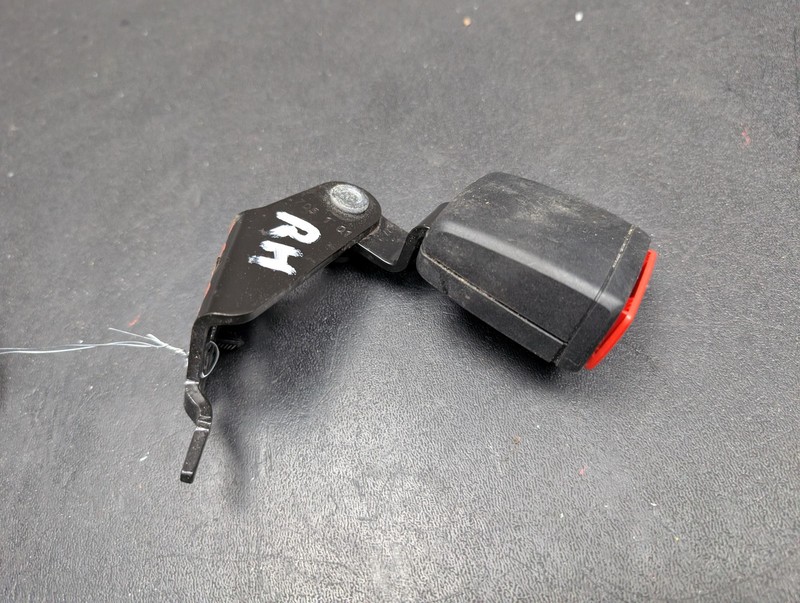 Rear Right Seat Belt Buckle 2019 Audi A7 4K8857740AC 2020 2021
