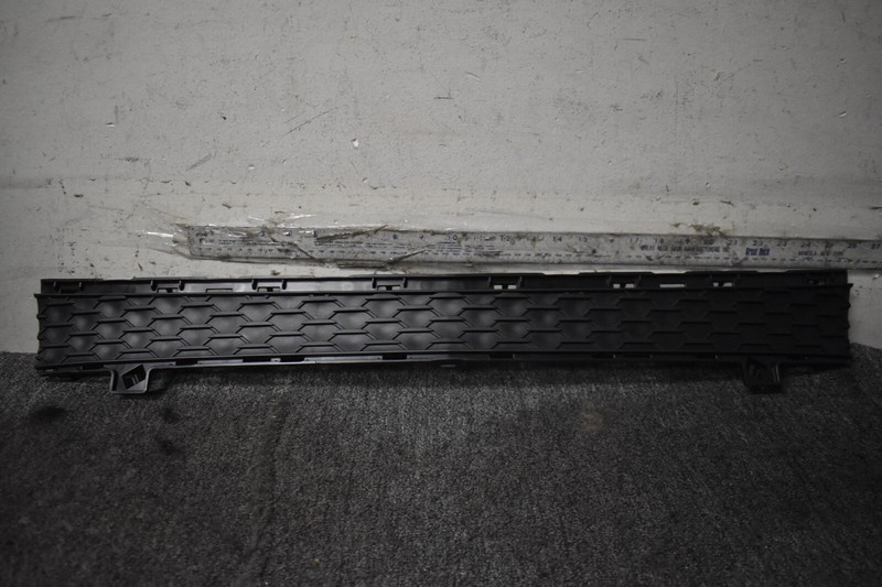 2020-2023 MERCEDES BENZ GLE580 4MATIC FRONT UPPER TRIM COVER FACTORY OEM