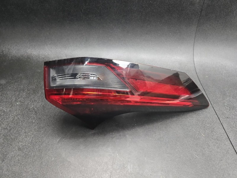 Right Outer Tail Light 2022 Nissan Rogue 26555-6RR0C 2021 2023 2024 2025