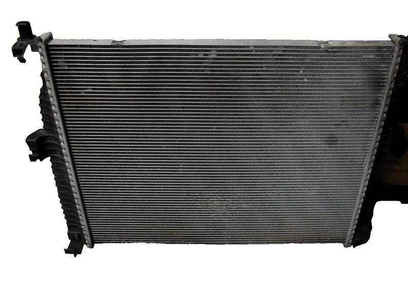 JEEP GRAND CHEROKEE RADIATOR FACTORY OEM