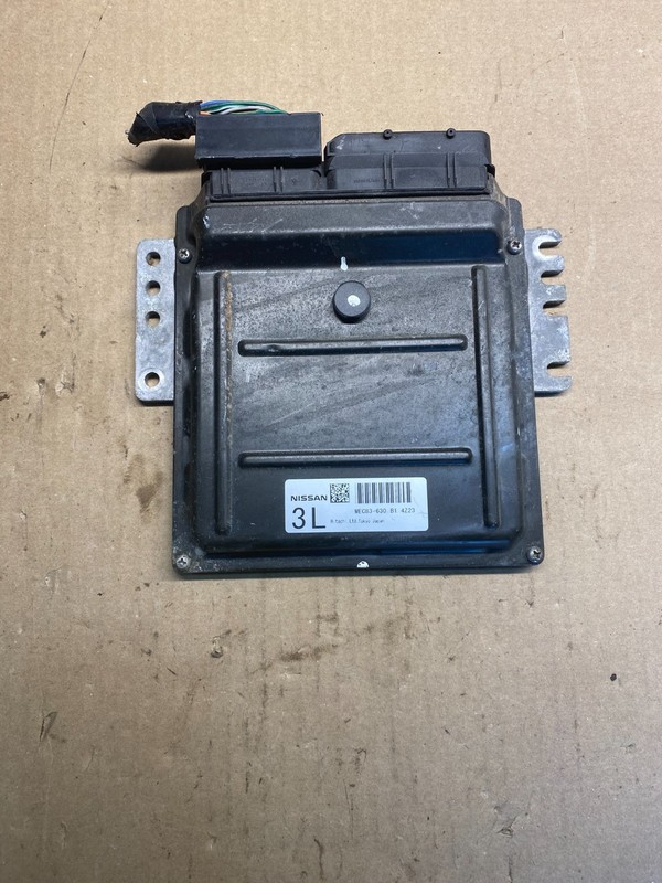 2005 Nissan Titan Ecm Ecu Engine Control ComputerMEC83-670 B1 AC0632 DG