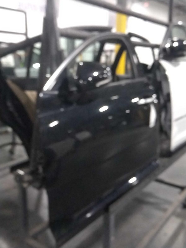2018 KIA Stinger Left Front Door Black 4DR HTBK 659732 Used 109K Miles