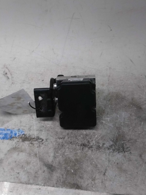 2021-2023 KIA SORENTO ABS Hydraulic Assembly OEM 58910R5600 Silver 80K Miles
