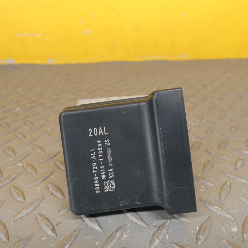 2023-2024 HONDA CIVIC MANAGEMENT CONTROL MODULE UNIT OEM 38890-T20-A52