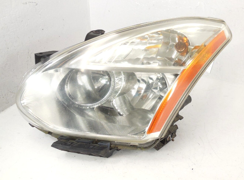 2008-2010 Nissan Rogue Xenon Headlight Driver Left LH OEM