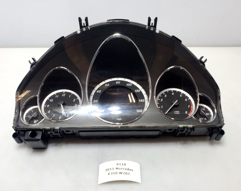 ✅ 2010-2011 OEM Mercedes W207 E350 E550 Instrument Cluster Speedometer