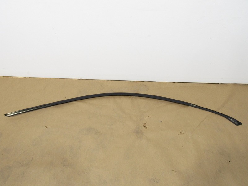 18-21 Aston Martin Vantage 2020 Right Passenger Door Roof Molding Trim :Y