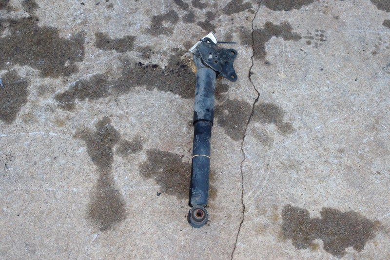 2014-2016 TOYOTA HIGHLANDER AWD REAR RIGHT SIDE SHOCK STRUT ABSORBER OEM