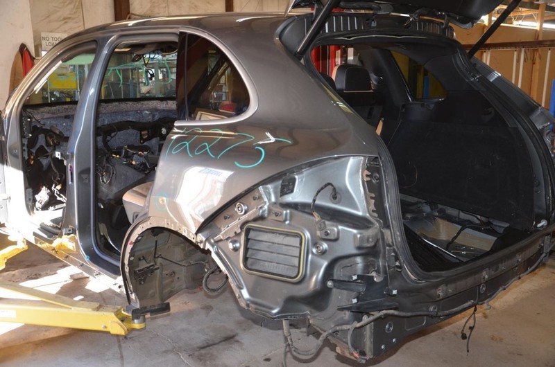Gray Driver Left Rear Quarter Panel Fits 11-14 PORSCHE CAYENNE