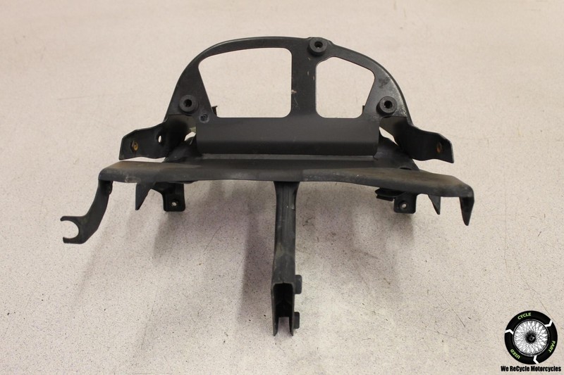 2003 BMW F650CS UPPER FAIRING MIRROR GAUGES STAY BRACKET F 650 CS 03