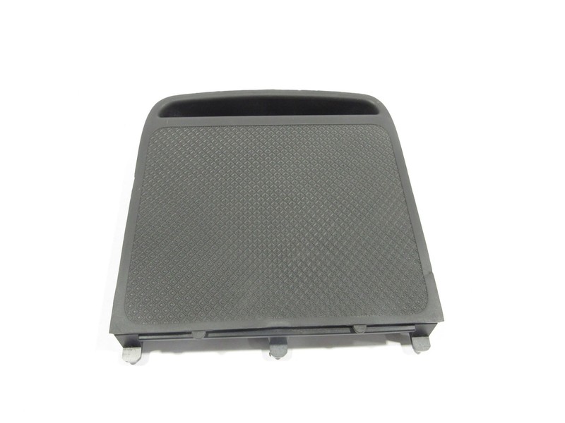 Rivian R1S 2024 Console Wireless Charging Phone Pad Control Module 21-25 |@1