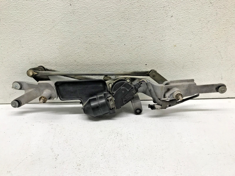07-17 Lexus LS460 USF40 Front Motor Wiper Linkage Assembly 85110-50140 OEM