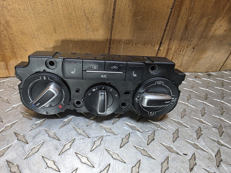 2015-2018 Volkswagen Jetta Ac Heater Climate Temperature Control Panel OEM