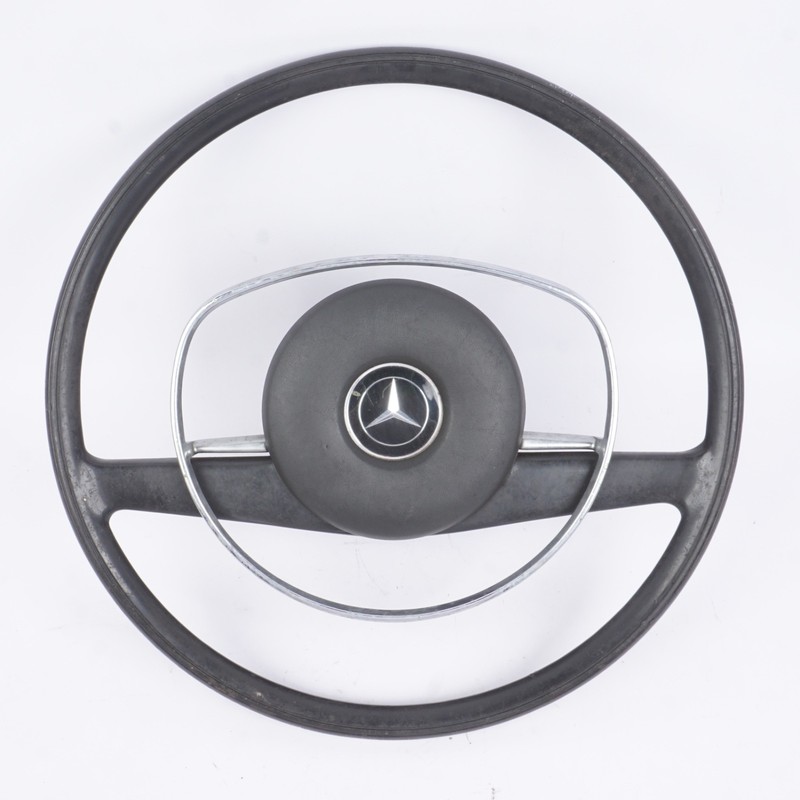 Mercedes w110 steering wheel VintageBlack