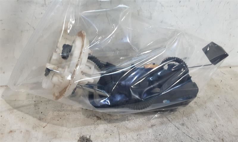 2009 Saturn Aura Fuel Pump Assembly w/o Hybrid w/o PHEV