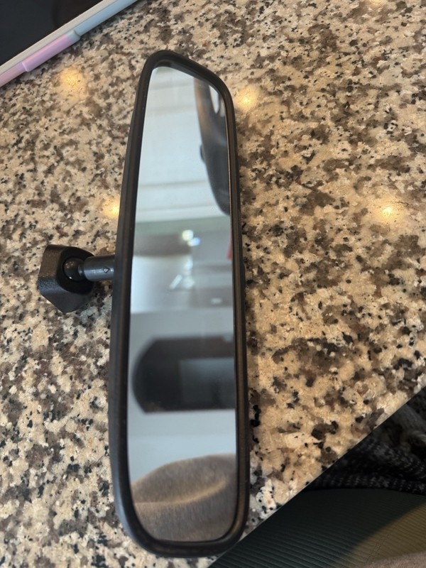 2012- 2019 Kia Soul Interior Rear View Mirror OEM E4012143