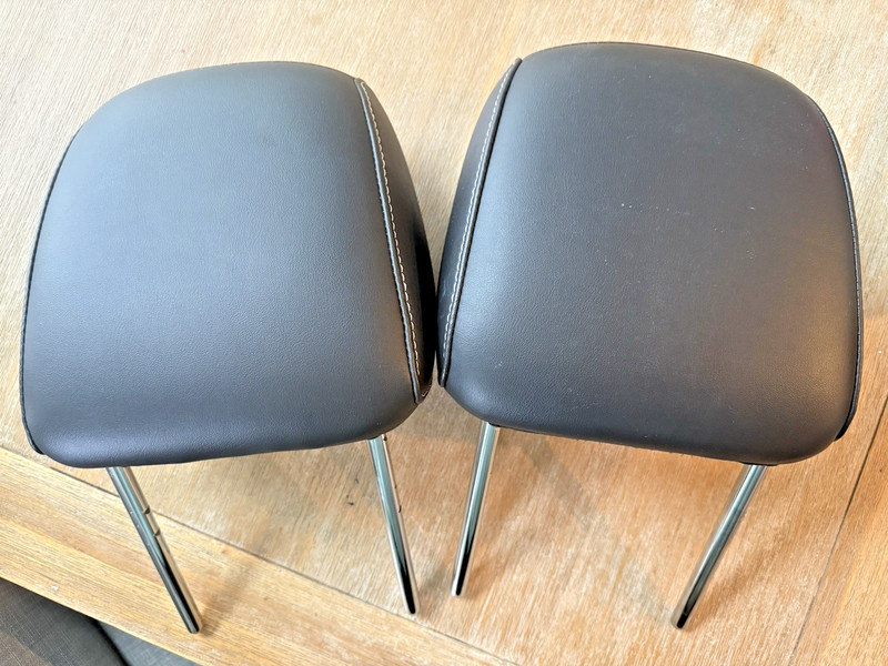 2010 Mercury Milan Front Set Leather Headrest Black FL FR Driver Passenger OEM