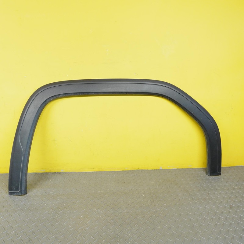 2019-2026 GMC SIERRA 1500 Front Right Fender Flare Oem 962772104
