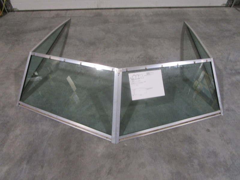 1991 Thompson Carrara 205 2 Piece Boat Windshield Window Glass 72" Wide