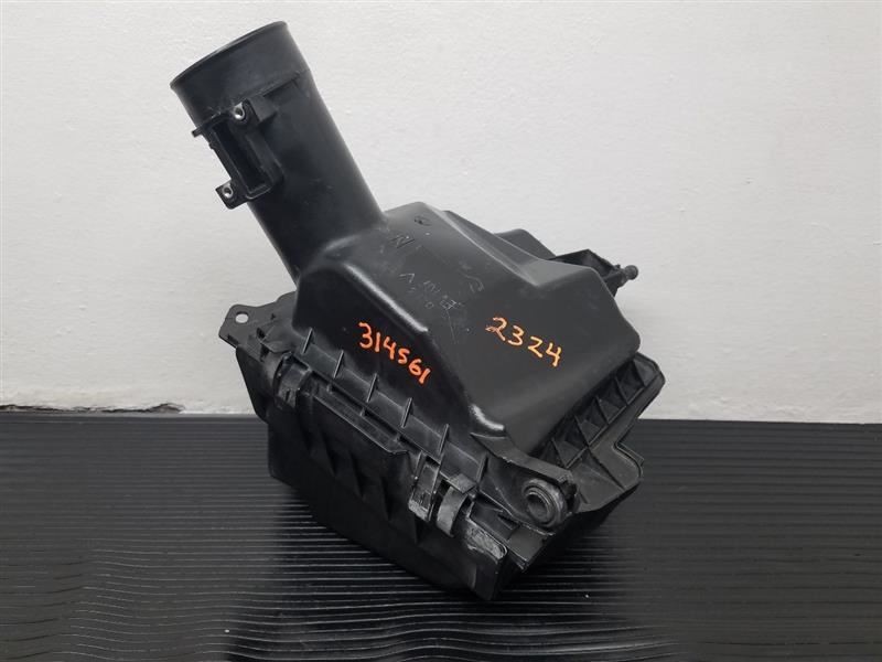 08-10 Infiniti G37 Coupe Left Air Cleaner Box Assembly (VQ37VHR) OEM 16500-EV10B