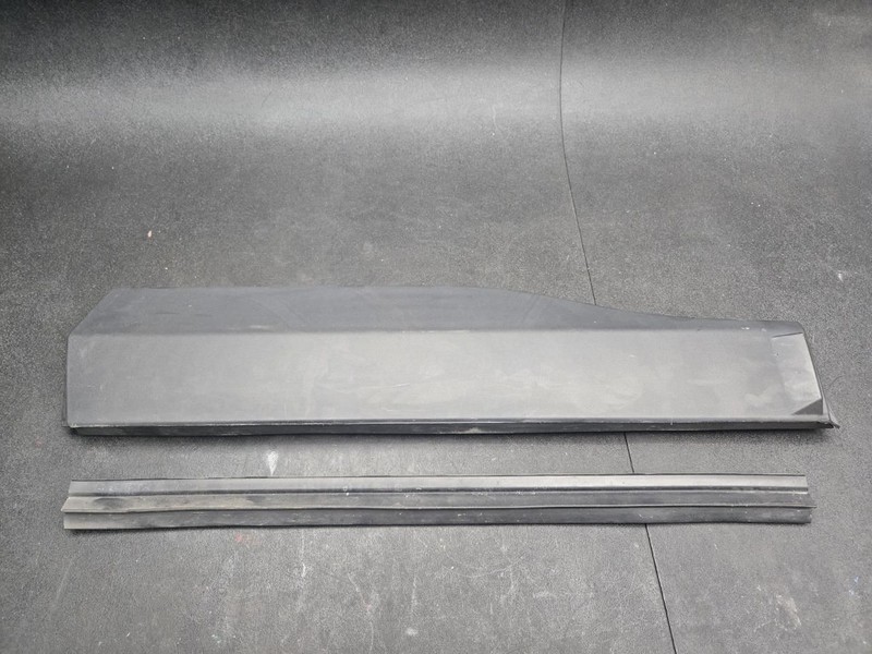 2PC Rear Left Door Lower Molding + Weatherstrip Set 2023 Toyota RAV4 2019-2025 X